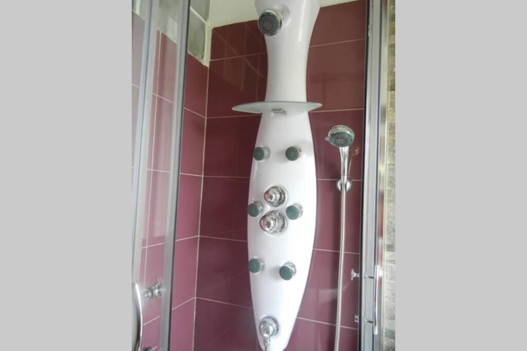 "Little Sicilian Home"-Room With A Private Bathroom & Kitchen -Fridge - And Shared A Beautiful Terrace On Hostel Taormina Center Exteriör bild