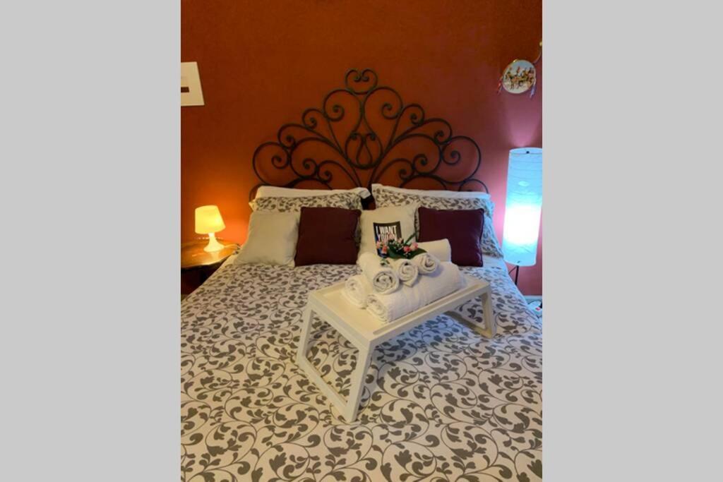 "Little Sicilian Home"-Room With A Private Bathroom & Kitchen -Fridge - And Shared A Beautiful Terrace On Hostel Taormina Center Exteriör bild