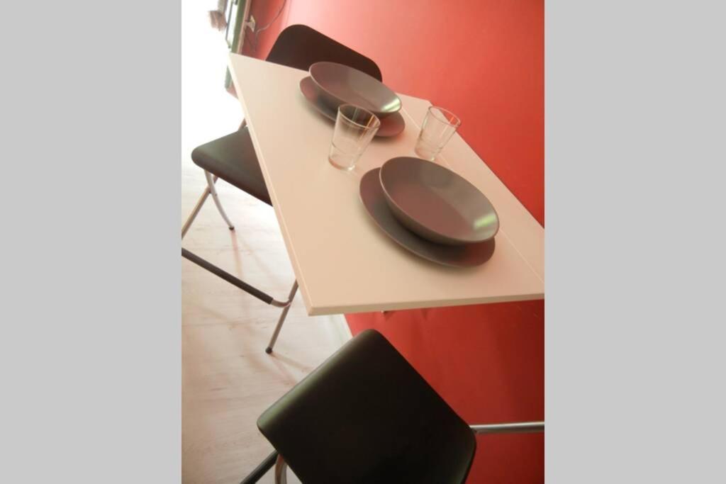 "Little Sicilian Home"-Room With A Private Bathroom & Kitchen -Fridge - And Shared A Beautiful Terrace On Hostel Taormina Center Exteriör bild