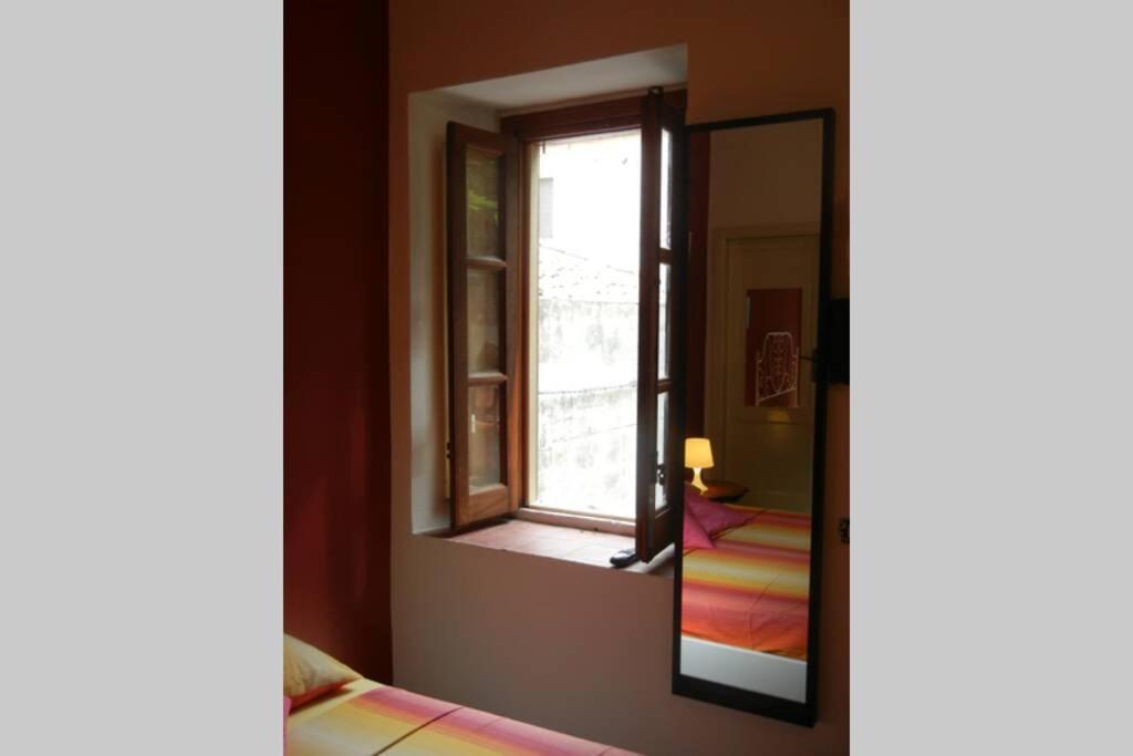 "Little Sicilian Home"-Room With A Private Bathroom & Kitchen -Fridge - And Shared A Beautiful Terrace On Hostel Taormina Center Exteriör bild